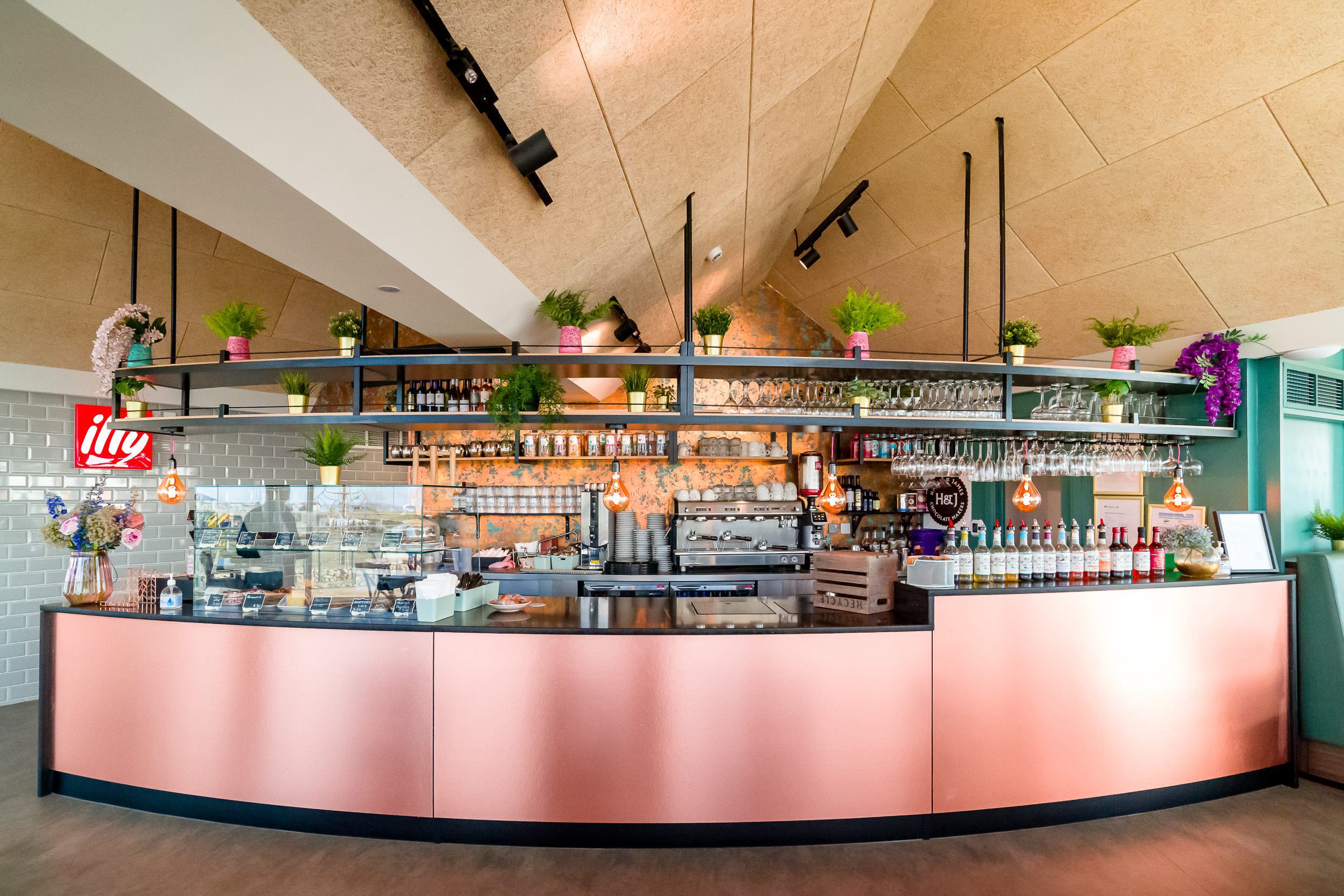 gs-contracts-the-kitchen-felixstowe5